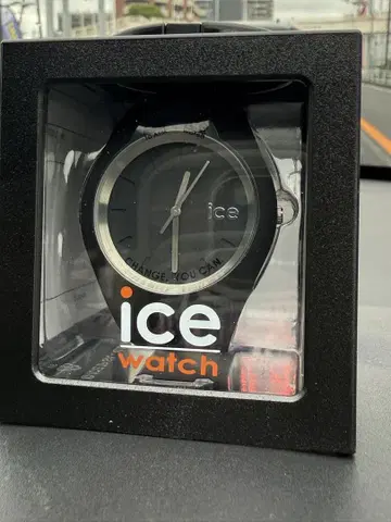 ICE-WATCH 블랙 시계 인증서 포함