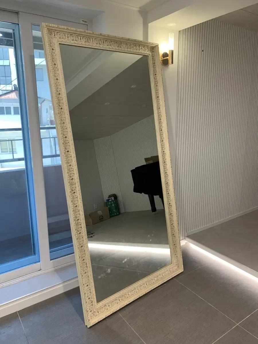 Handmade large white shabby antique wood full-length mirror, like new, 1000x2000