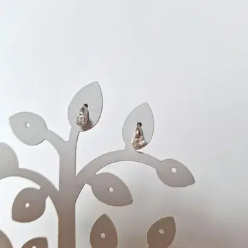 심플한 드롭형 귀걸이