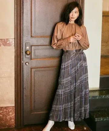 (K05477) 프레이 아이디 글로시 플리츠 프린트 스커트 롱