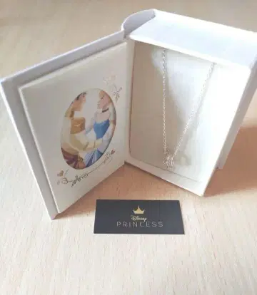 THE KISS 디즈니 프린세스 실버 목걸이 다이아몬드