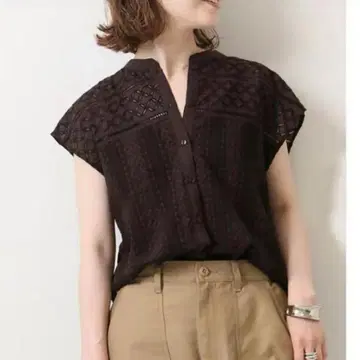 Spick and Span 브로이더 레이스 프렌치 블라우스 브라운