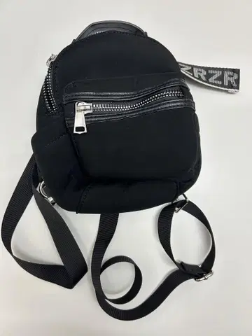 자라 ZARA 미니 백팩 블랙