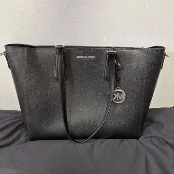MICHEAL KORS 블랙 토트백