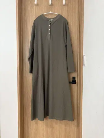 프릭스 스토어 원피스 M 사이즈