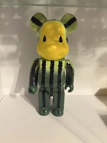 베어브릭 수박 400%
