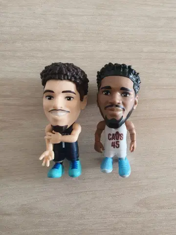 NBA Ballers 피규어 라멜로 볼 도노반 미첼
