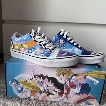 세일러문 스니커즈