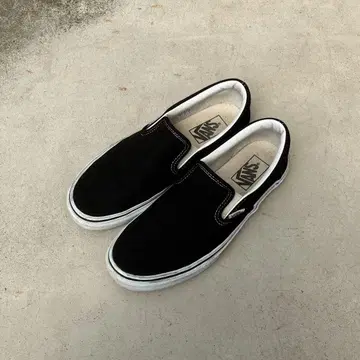 VANS CLASSIC SLIP-ON 스니커즈 블랙