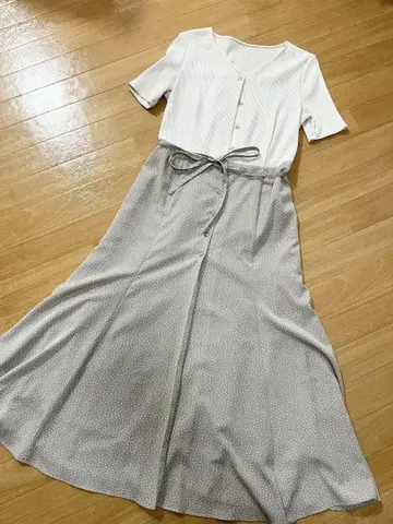 도트 무늬 반팔 롱 원피스