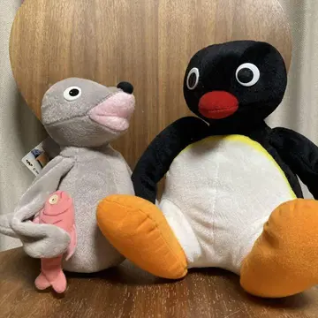 핑구와 로비의 봉제 인형 세트