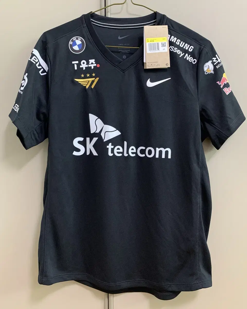 New) 22 T1 Worlds Faker Short Sleeve Uniform S T1 Goods