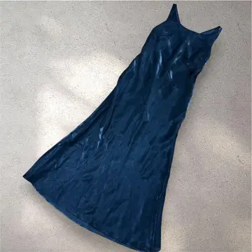 라디팬스 제네비비안 포멀 롱 드레스 광택
