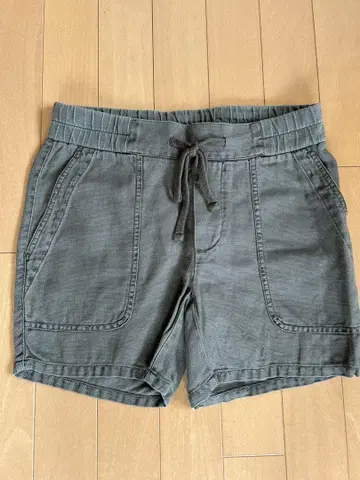 제임스 퍼스 숏 팬츠