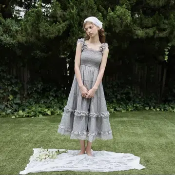 트리트 유어 셀프 Ballerina dot tulle one-piece