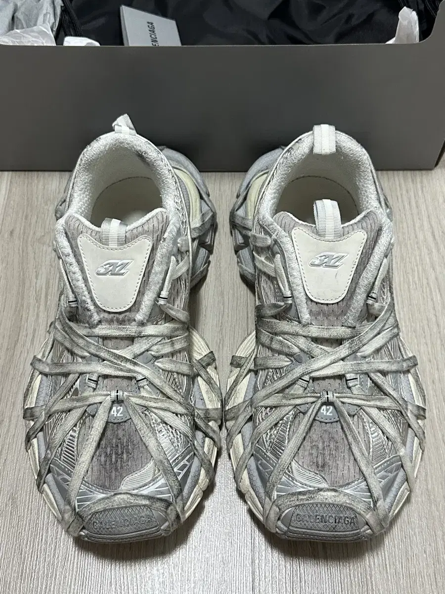 Balenciaga 3xl Extreme lay
