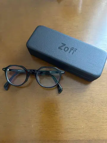 Zoff 블랙 라운드 안경 케이스 포함 가격 인하!