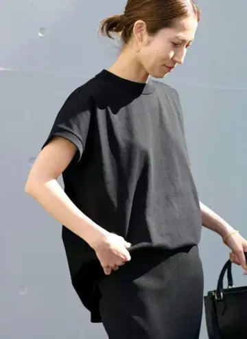 에이트 12/-AIR SPININNG OVERSIZED PULLOVER