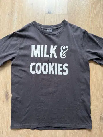 넘버나인 MILK & COOKIES 약품 데미지 가공 티셔츠