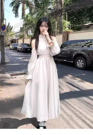 오프숄더 다크 크림색 롱 드레스 LT40