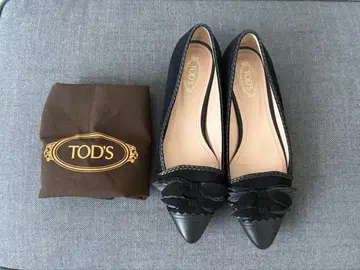 새상품급 TOD'S 블랙 플랫슈즈 36.5 사이즈 23.5cm 블랙