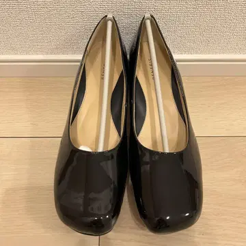 벨메종 오블리크 스트랩 펌프스 블랙 25.5cm