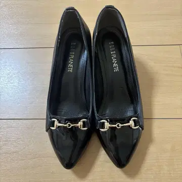 블랙 펌프스 (엘르)