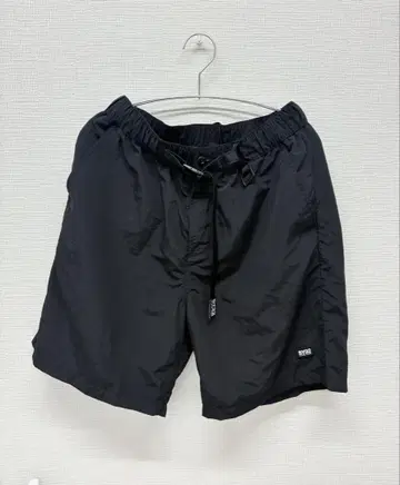 sy32 블랙 나일론 숏 팬츠