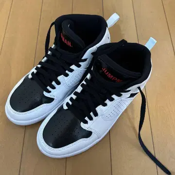 조던 스니커즈 22cm
