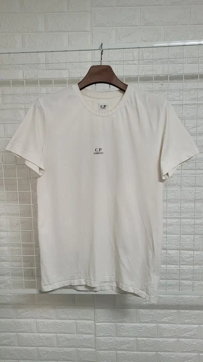 [105] CP Company White Central Logo Lens Printing Slim Fit Short Sleeve T-shirt XL