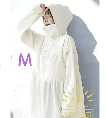 새상품 coca UV 차단 개더 후드티 래쉬 가드 아이보리 M