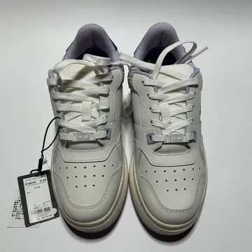 TOMMY JEANS 레트로 바스켓 플랫폼 스니커즈