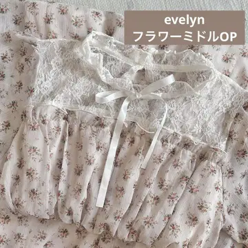 evelyn 플라워 미들 OP 미니 꽃무늬 플레어 원피스 화이트 베이지