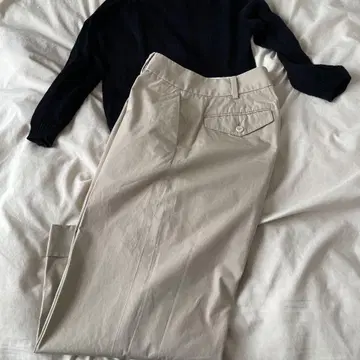 MARGARET HOWELL 베이지 슬랙스 III 사이즈