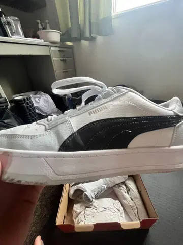 Puma 화이트/블랙 스니커즈