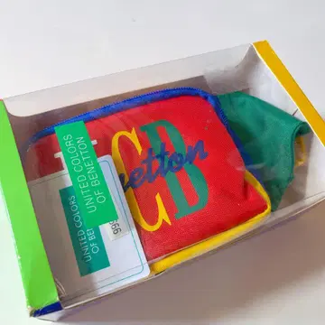 컨디션 최상 BENETTON 베네통 웨스트 파우치 바디백 멀티 컬러