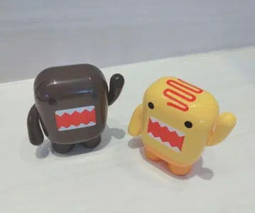 도모군 캡슐 피규어 2개 세트