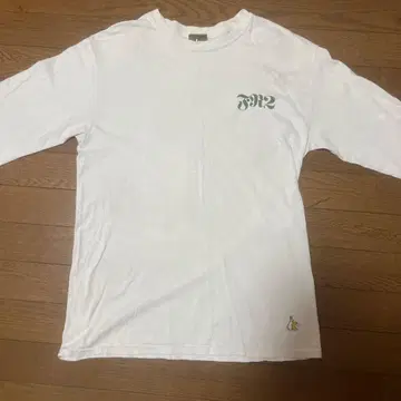 FR2 토끼 자수 화이트 긴팔 티셔츠