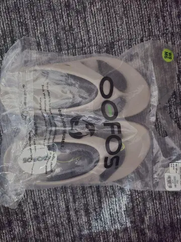OOFOS ORIGINAL UNISEX NOMAD 샌들 M6/W8