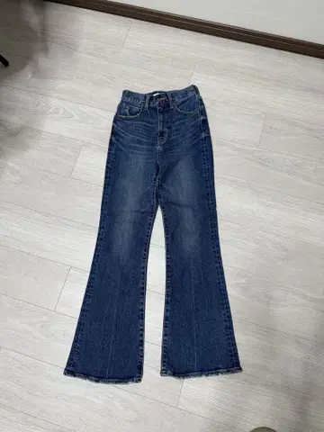 MOUSSY 부츠 컷 데님 사이즈 23