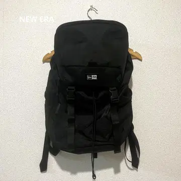 <NEW ERA> 새상품급 뉴에라 럭색 백팩 블랙