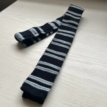 다케오 키쿠치 니트 타이 넥타이