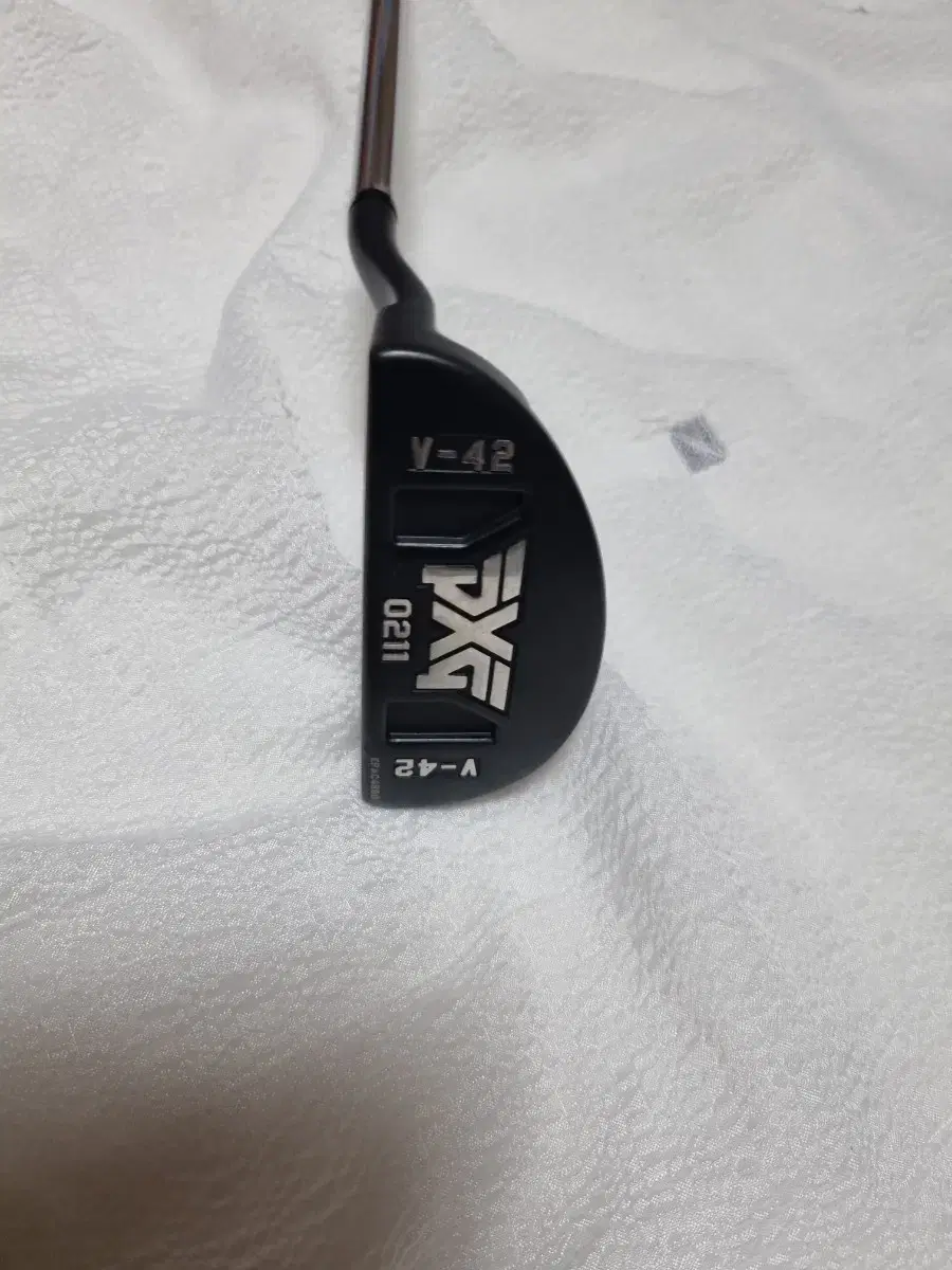 PXG 0211 V-42 퍼터