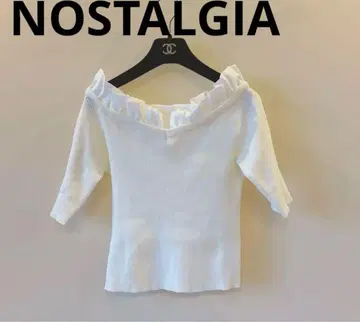 NOSTALGIA 프릴 오프숄더 리브 니트