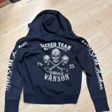 Vanson 네이비 스컬 프린트 후드티 M