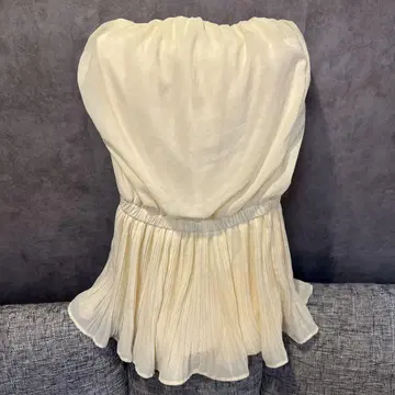 립 서비스 아이보리 프릴 살로펫