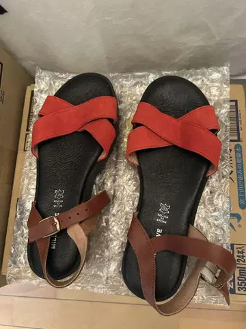 가격 인하 MILLIE REVE 천연 가죽 샌들 레드/브라운