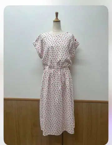 빈티지 빨간색 물방울 패턴 롱 원피스