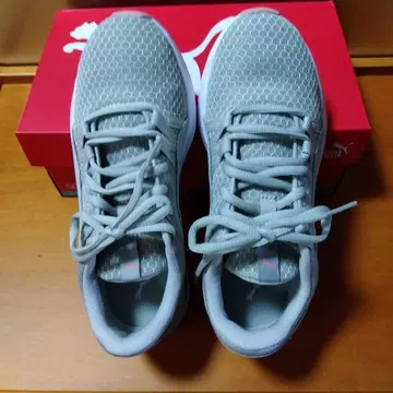 Puma 아델라 코어 SOFTFOAM 스니커즈 신발