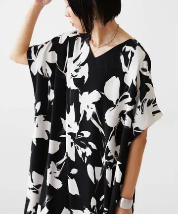 patterntorso antiqua 플라워 프린트 원피스 블랙